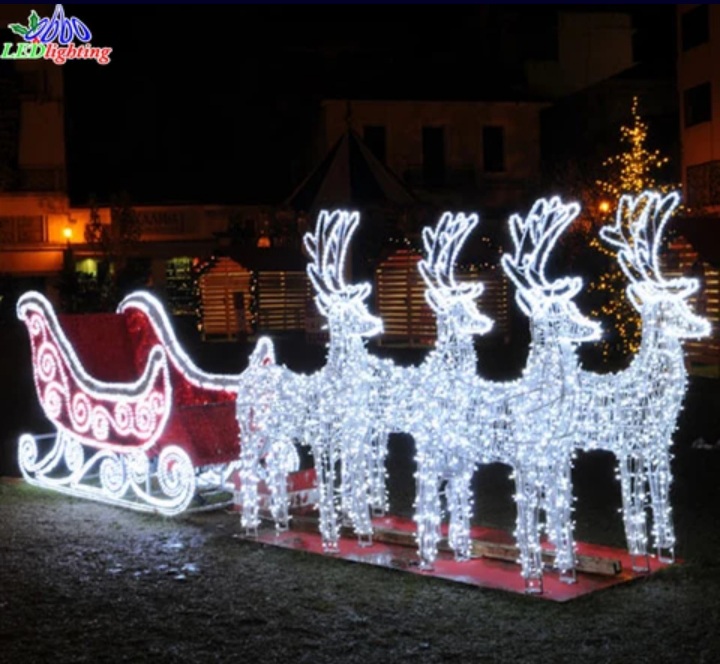 Nom de vacances de Noël Traîneau de renne avec des lumières led